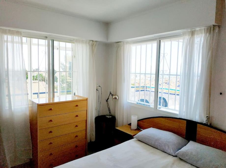 Квартира С Морской Панорамой Torrevieja Exteriér fotografie